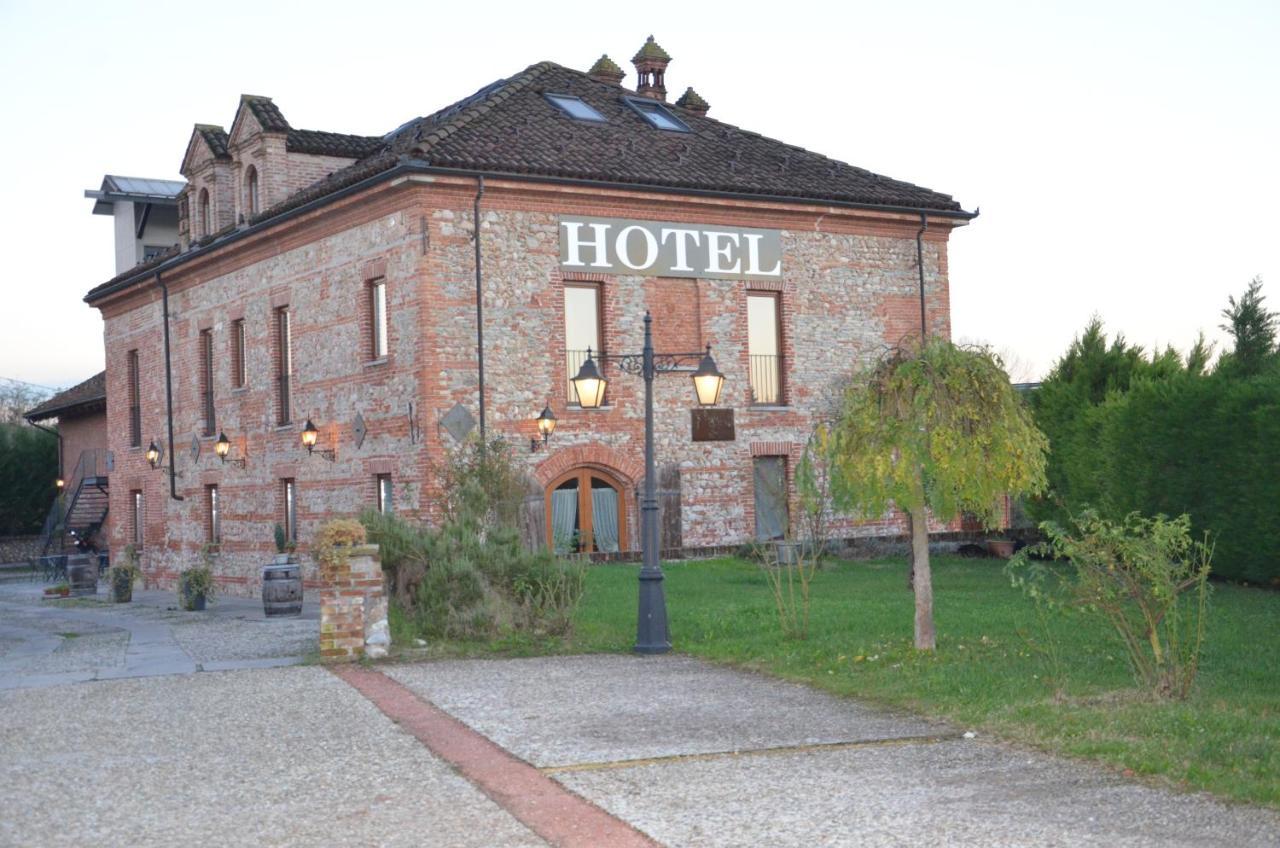 Hotel Le Botti Guarene Dış mekan fotoğraf